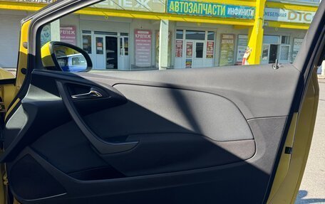 Opel Astra J, 2014 год, 1 490 000 рублей, 18 фотография