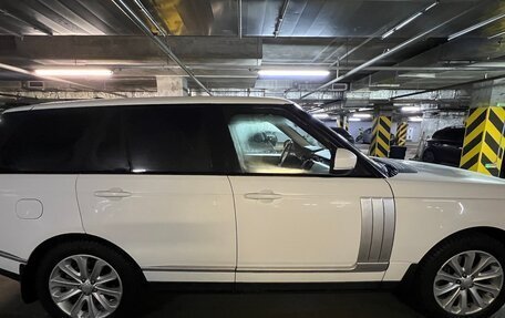 Land Rover Range Rover IV рестайлинг, 2017 год, 5 300 000 рублей, 7 фотография