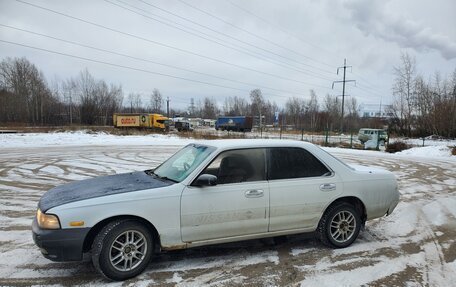 Nissan Laurel VIII, 1993 год, 285 000 рублей, 5 фотография