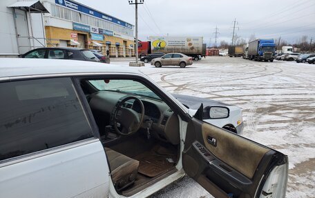 Nissan Laurel VIII, 1993 год, 285 000 рублей, 7 фотография