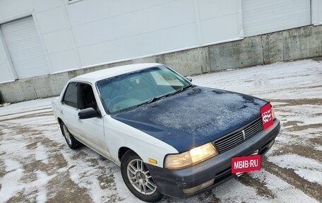 Nissan Laurel VIII, 1993 год, 285 000 рублей, 12 фотография