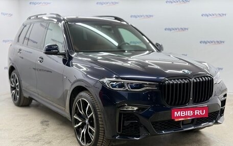 BMW X7, 2018 год, 9 000 000 рублей, 2 фотография