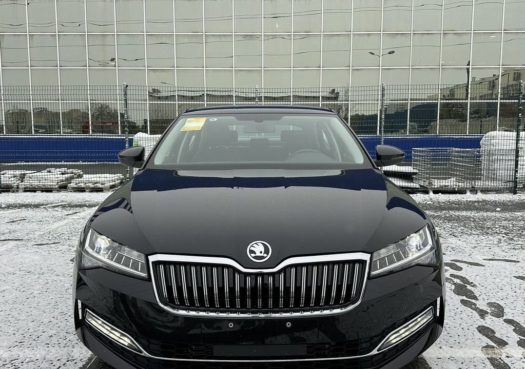 Skoda Superb, 2025 год, 4 260 000 рублей, 1 фотография