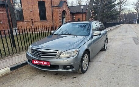 Mercedes-Benz C-Класс, 2008 год, 1 050 000 рублей, 1 фотография