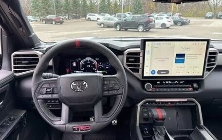 Toyota Sequoia, 2024 год, 15 200 000 рублей, 8 фотография