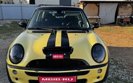 MINI Hatch, 2005 год, 750 000 рублей, 4 фотография