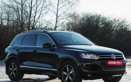 Volkswagen Touareg III, 2011 год, 2 050 000 рублей, 10 фотография