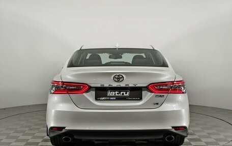 Toyota Camry, 2021 год, 4 190 000 рублей, 6 фотография