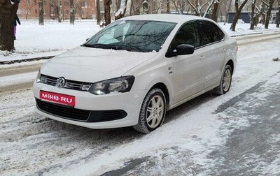 Volkswagen Polo VI (EU Market), 2013 год, 930 000 рублей, 1 фотография