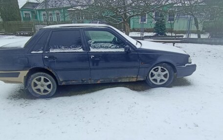 Volvo 460, 1995 год, 45 000 рублей, 2 фотография