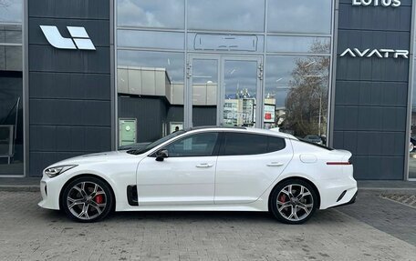 KIA Stinger I, 2018 год, 3 500 000 рублей, 3 фотография