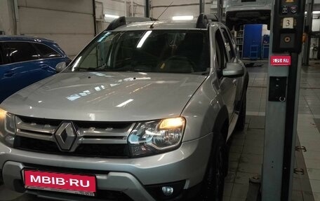 Renault Duster I рестайлинг, 2017 год, 1 296 000 рублей, 1 фотография