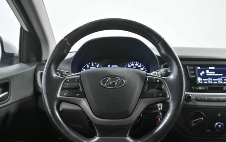 Hyundai Solaris II рестайлинг, 2018 год, 1 092 000 рублей, 8 фотография