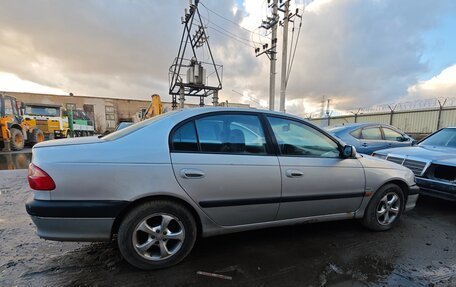 Toyota Avensis III рестайлинг, 2001 год, 370 000 рублей, 3 фотография