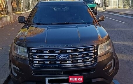 Ford Explorer VI, 2016 год, 2 450 000 рублей, 6 фотография