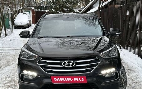 Hyundai Santa Fe III рестайлинг, 2017 год, 2 450 000 рублей, 3 фотография