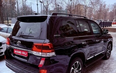 Toyota Land Cruiser 200, 2019 год, 13 300 000 рублей, 36 фотография