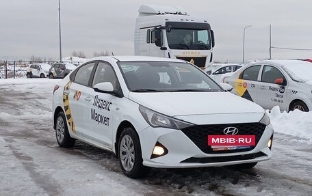 Hyundai Solaris II рестайлинг, 2021 год, 1 135 000 рублей, 3 фотография