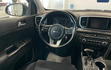 KIA Sportage IV рестайлинг, 2019 год, 2 499 000 рублей, 14 фотография