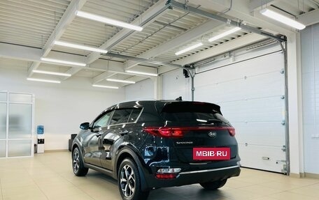 KIA Sportage IV рестайлинг, 2019 год, 2 499 000 рублей, 4 фотография