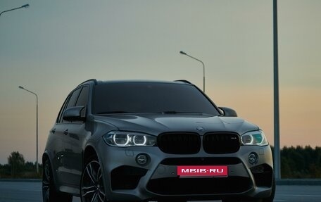 BMW X5 M, 2018 год, 7 000 000 рублей, 3 фотография