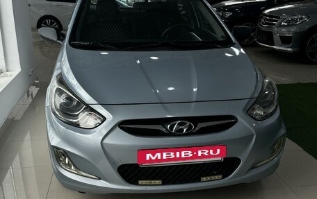 Hyundai Solaris II рестайлинг, 2011 год, 890 000 рублей, 9 фотография