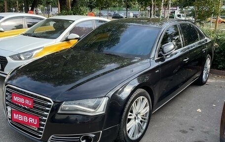 Audi A8, 2011 год, 2 000 000 рублей, 6 фотография