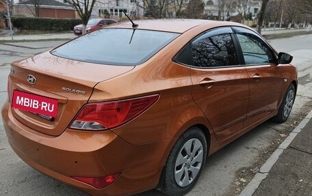 Hyundai Solaris II рестайлинг, 2015 год, 1 050 000 рублей, 6 фотография