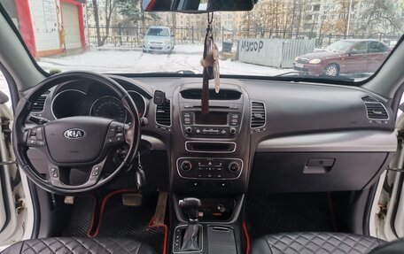 KIA Sorento II рестайлинг, 2013 год, 1 780 000 рублей, 15 фотография