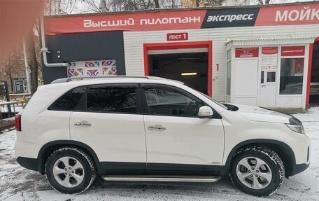 KIA Sorento II рестайлинг, 2013 год, 1 780 000 рублей, 18 фотография