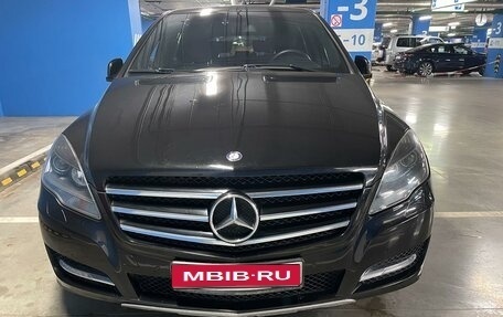 Mercedes-Benz R-Класс, 2012 год, 2 370 000 рублей, 1 фотография