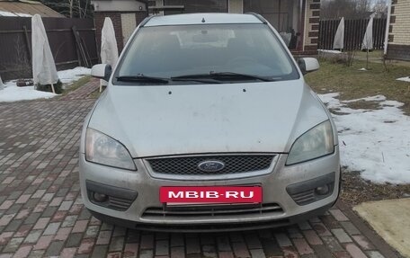 Ford Focus II рестайлинг, 2005 год, 389 000 рублей, 10 фотография