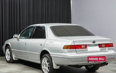 Toyota Camry, 1998 год, 699 000 рублей, 6 фотография