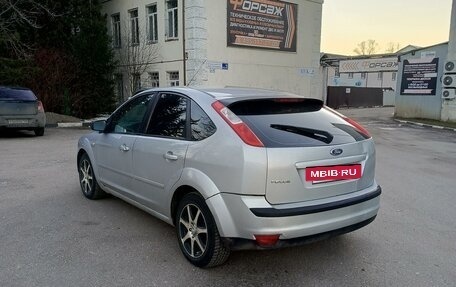 Ford Focus II рестайлинг, 2006 год, 550 000 рублей, 2 фотография