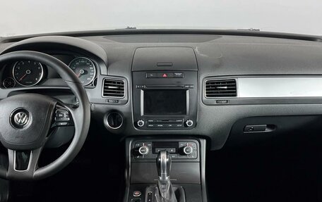 Volkswagen Touareg III, 2014 год, 2 399 000 рублей, 14 фотография