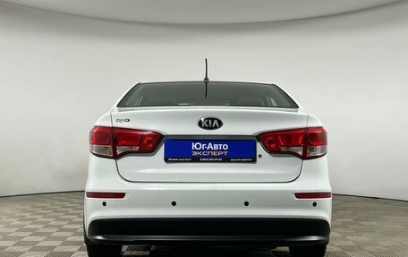 KIA Rio III рестайлинг, 2015 год, 949 000 рублей, 5 фотография