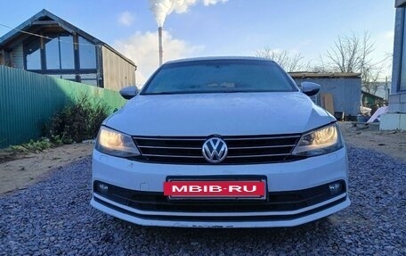 Volkswagen Jetta VI, 2015 год, 875 000 рублей, 11 фотография