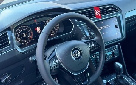 Volkswagen Tiguan II, 2018 год, 2 850 000 рублей, 12 фотография