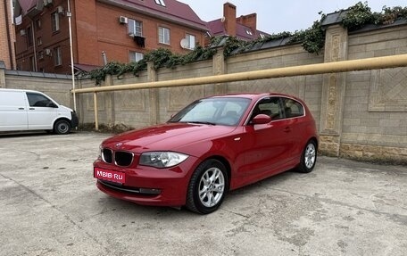 BMW 1 серия, 2008 год, 929 000 рублей, 1 фотография