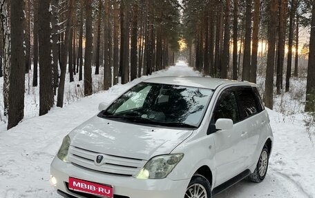 Toyota Ist II, 2003 год, 620 000 рублей, 1 фотография