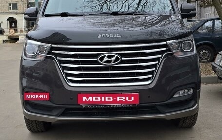 Hyundai Grand Starex Grand Starex I рестайлинг 2, 2020 год, 5 500 000 рублей, 10 фотография