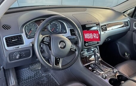 Volkswagen Touareg III, 2011 год, 2 650 000 рублей, 33 фотография