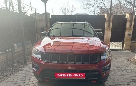 Jeep Compass II, 2017 год, 2 000 000 рублей, 12 фотография