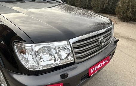 Toyota Land Cruiser 100 рестайлинг 2, 2003 год, 1 750 000 рублей, 16 фотография