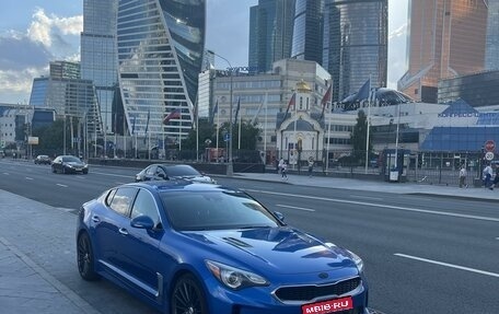 KIA Stinger I, 2017 год, 2 050 000 рублей, 1 фотография