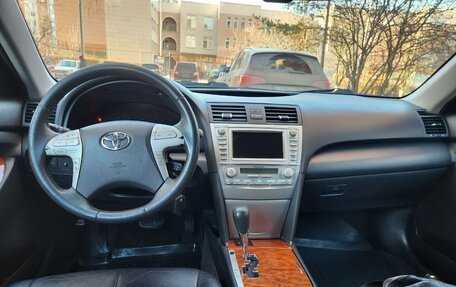 Toyota Camry, 2010 год, 1 250 000 рублей, 17 фотография