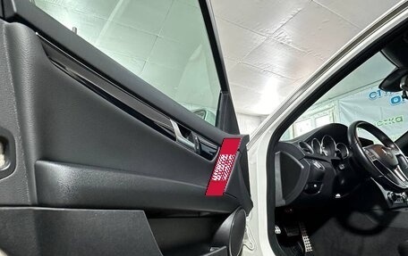 Mercedes-Benz C-Класс, 2011 год, 1 800 000 рублей, 17 фотография