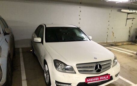 Mercedes-Benz C-Класс, 2011 год, 1 800 000 рублей, 22 фотография