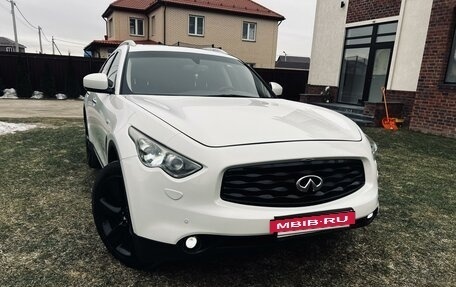 Infiniti FX II, 2008 год, 1 800 000 рублей, 10 фотография