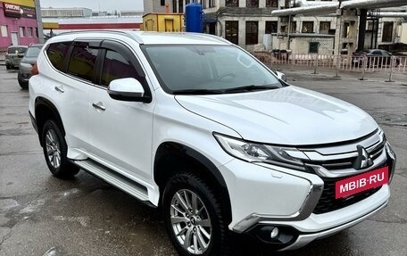 Mitsubishi Pajero Sport III рестайлинг, 2020 год, 3 490 000 рублей, 3 фотография